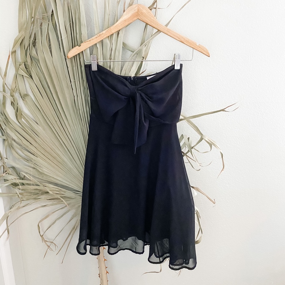 Strapless Bow Black Dress
